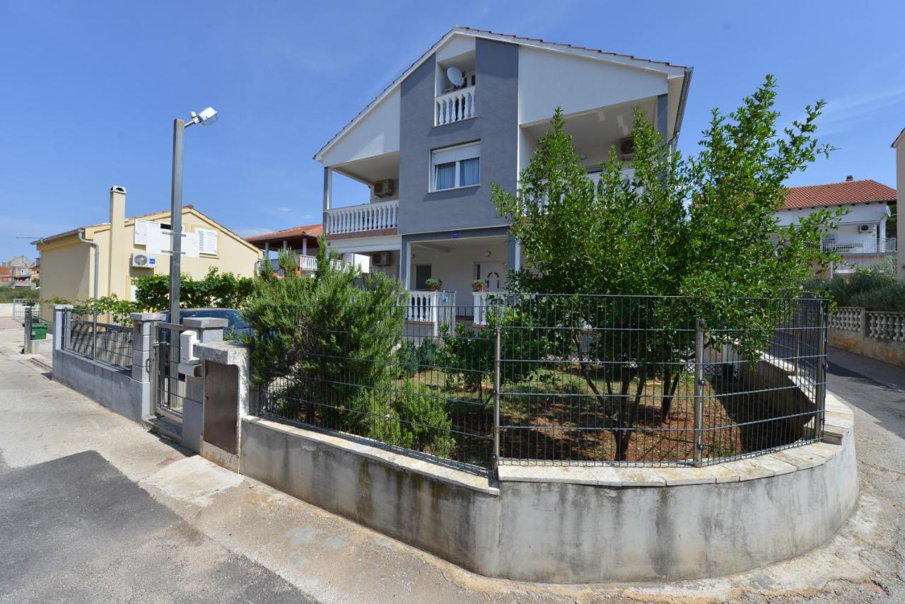 Apartmani L&R ביבינייה מראה חיצוני תמונה