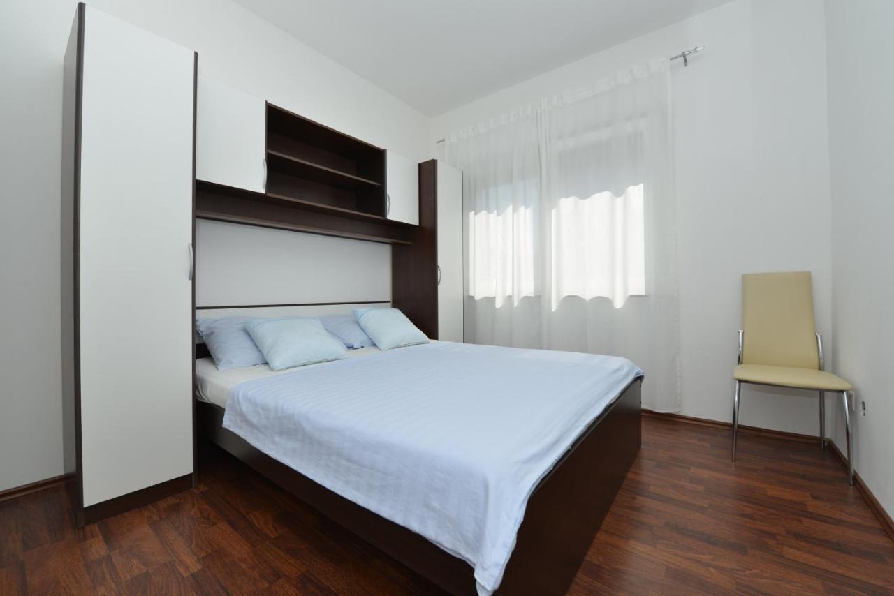 Apartmani L&R ביבינייה מראה חיצוני תמונה