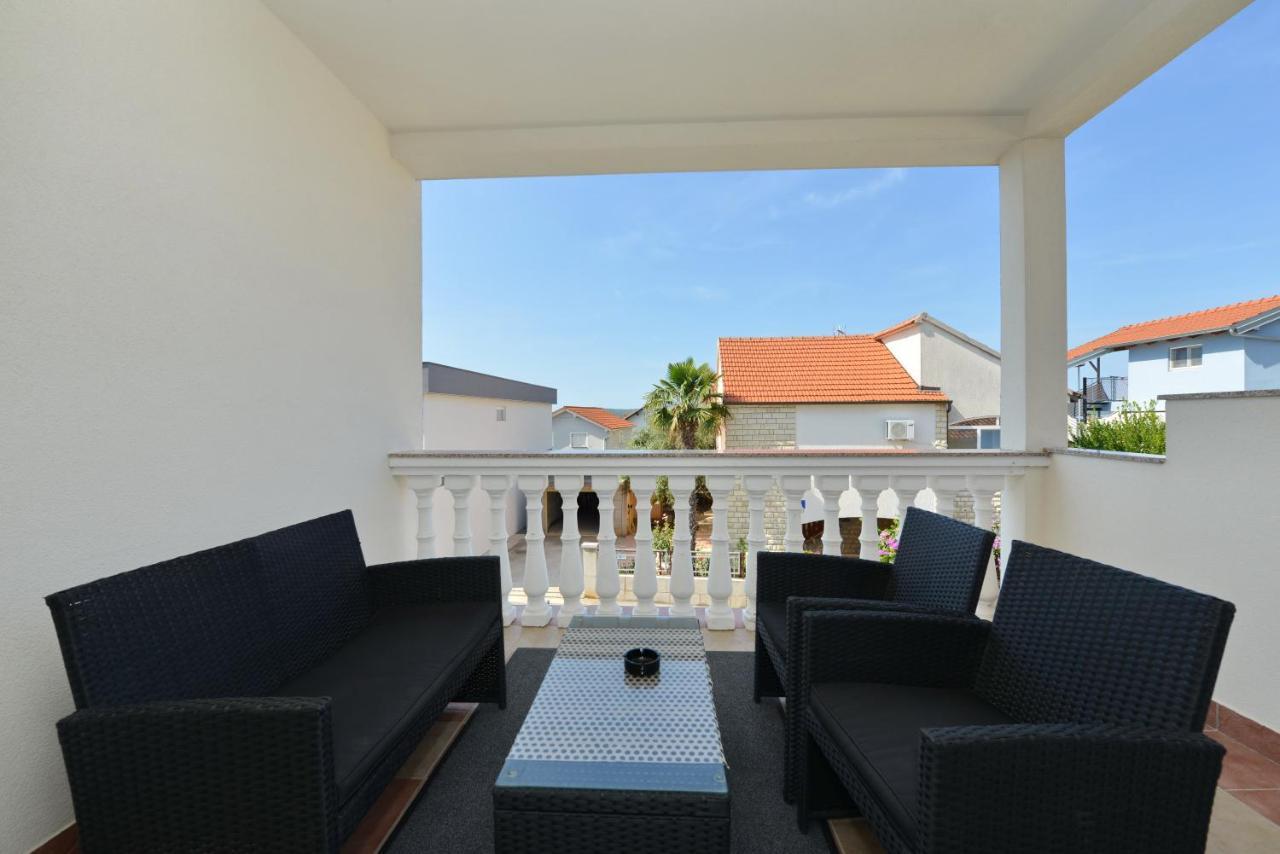 Apartmani L&R ביבינייה מראה חיצוני תמונה