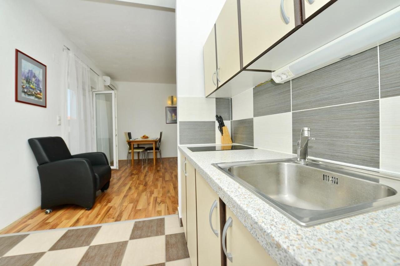 Apartmani L&R ביבינייה מראה חיצוני תמונה