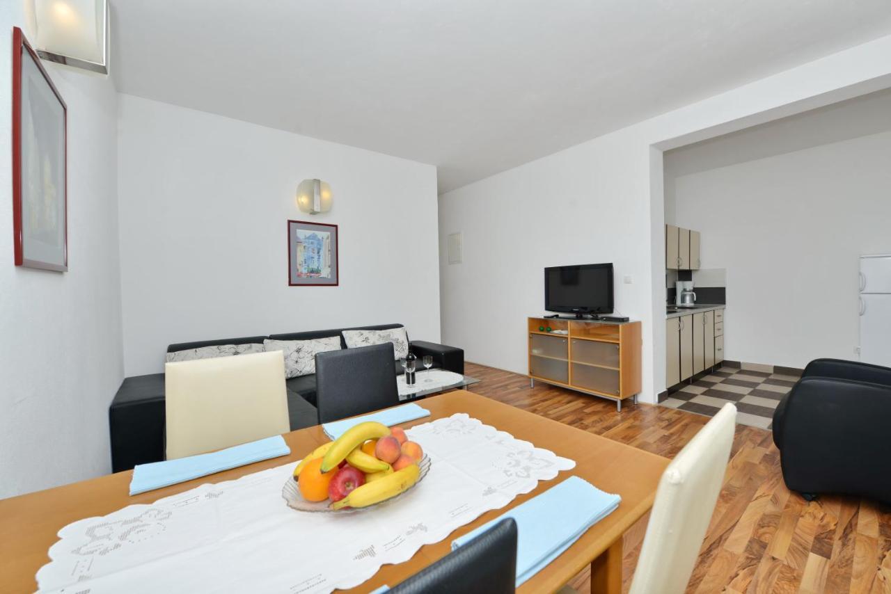 Apartmani L&R ביבינייה מראה חיצוני תמונה