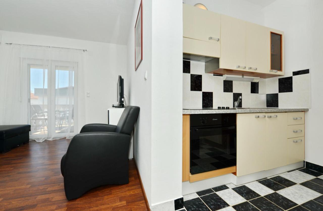 Apartmani L&R ביבינייה מראה חיצוני תמונה