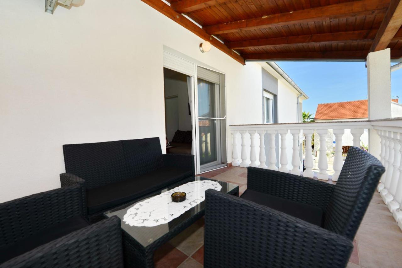 Apartmani L&R ביבינייה מראה חיצוני תמונה