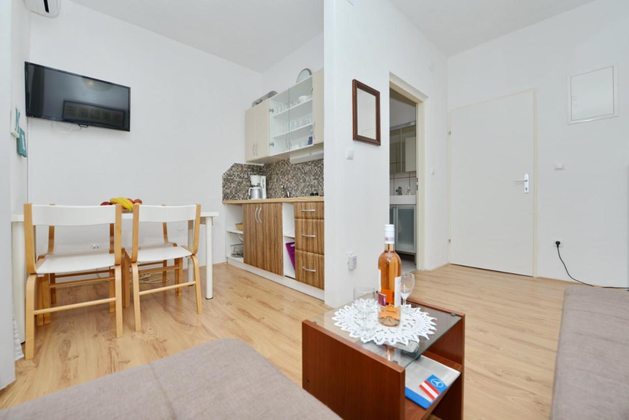 Apartmani L&R ביבינייה מראה חיצוני תמונה
